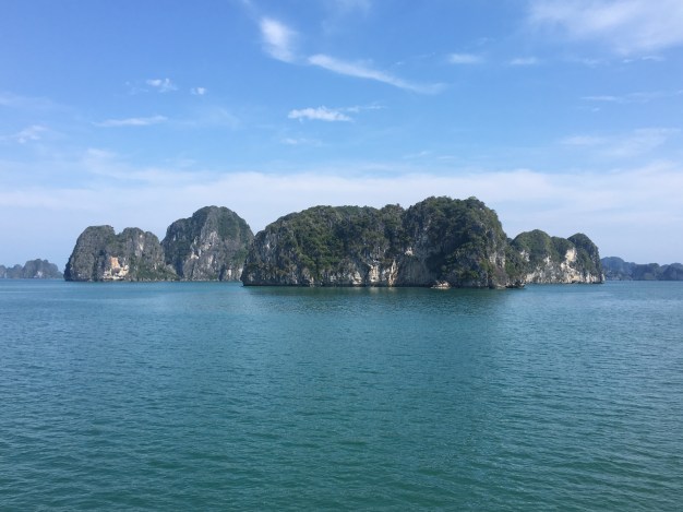 bai tu long bay