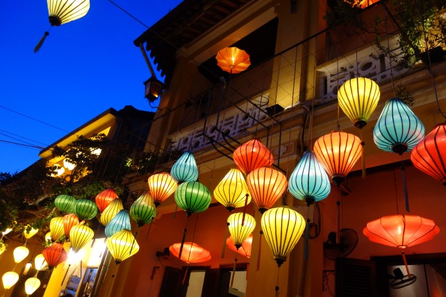 hoi an lanterns