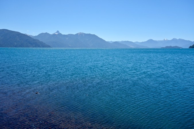 lago todos los santos