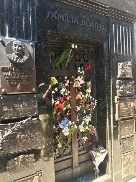 eva peron grave